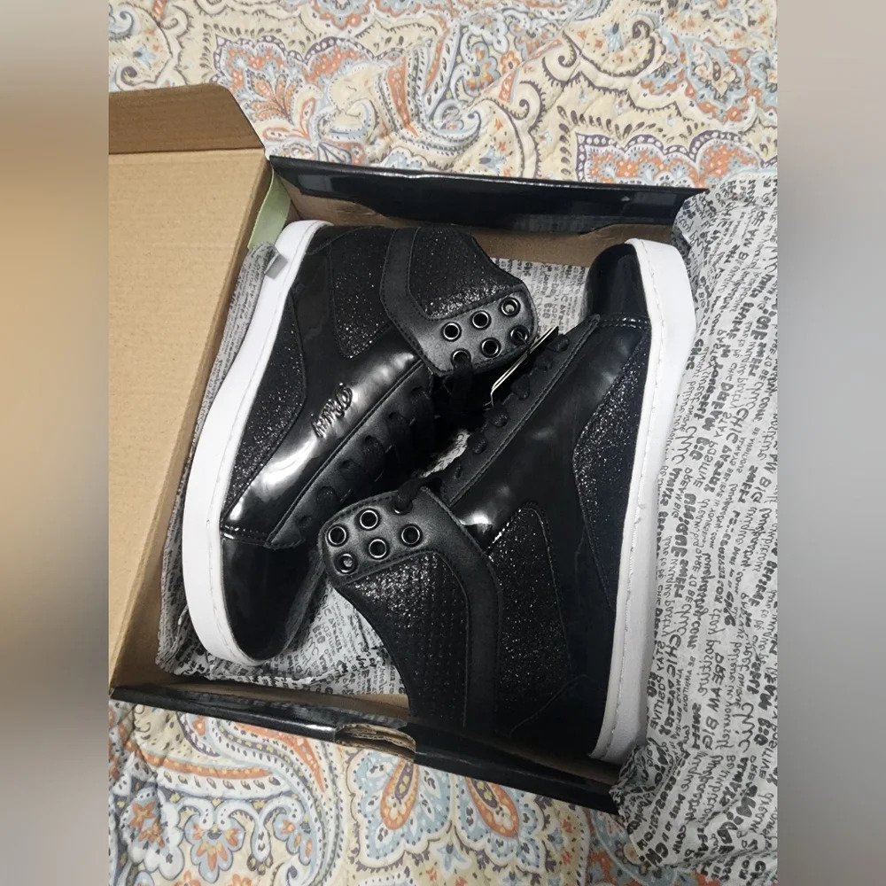 Pastry Black and White Women's Sneakers